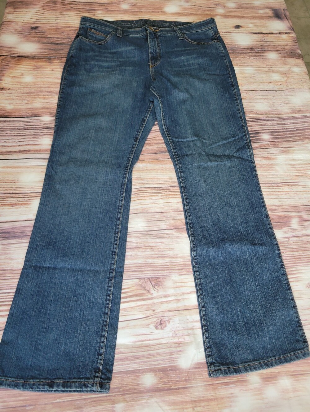 Wrangler Q-baby Jeans  [Size 13/14  × 32 Length]